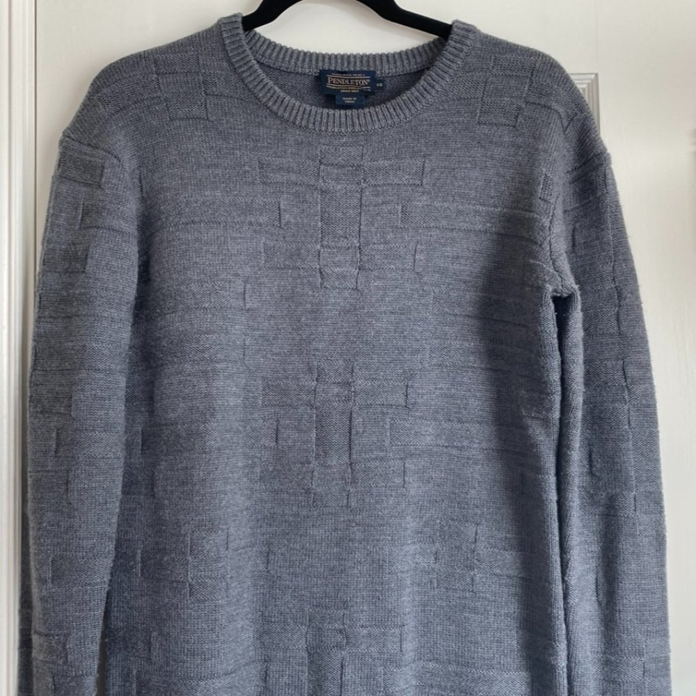 Women's Pendleton Sweater